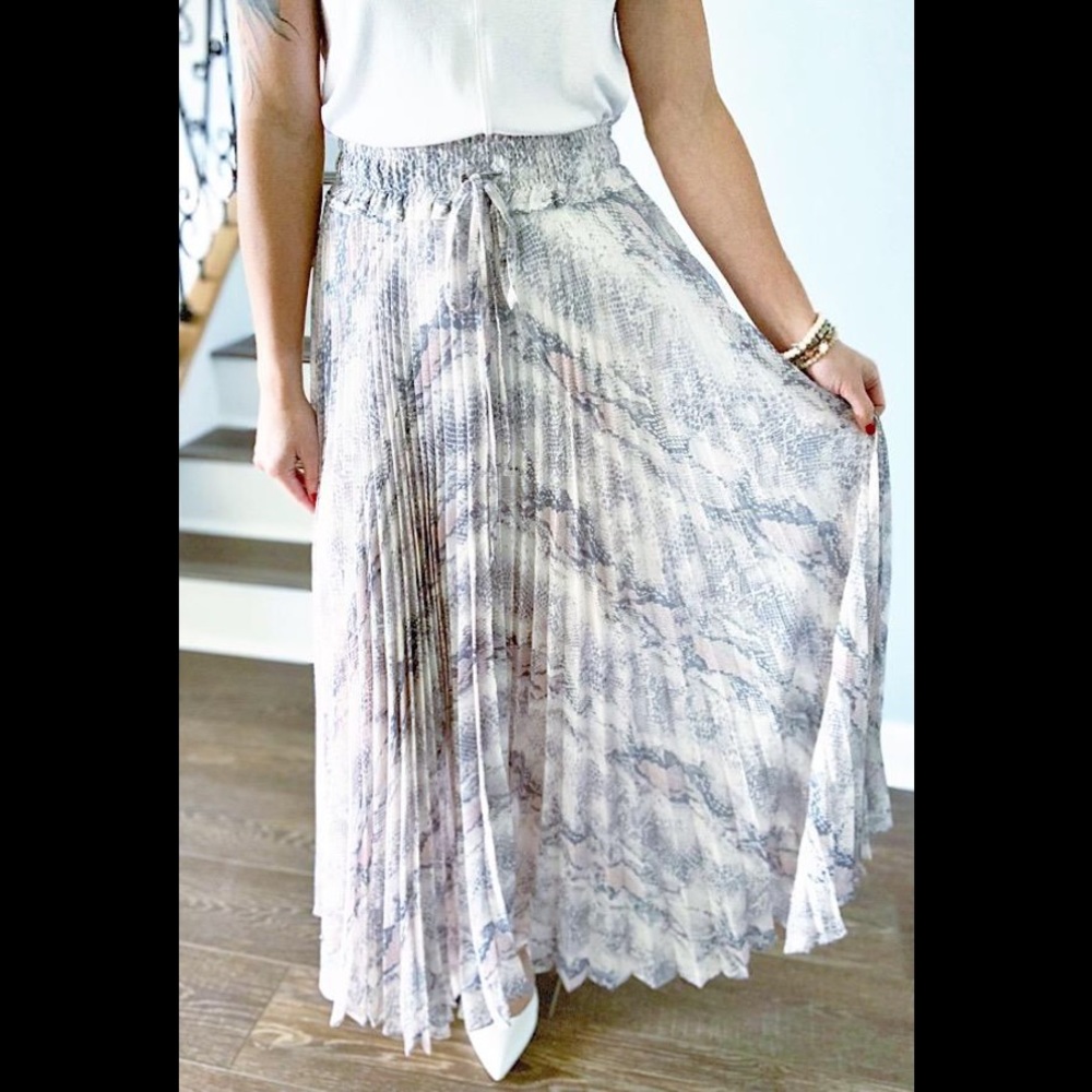 Olivaceous Pleated Maxi Skirt